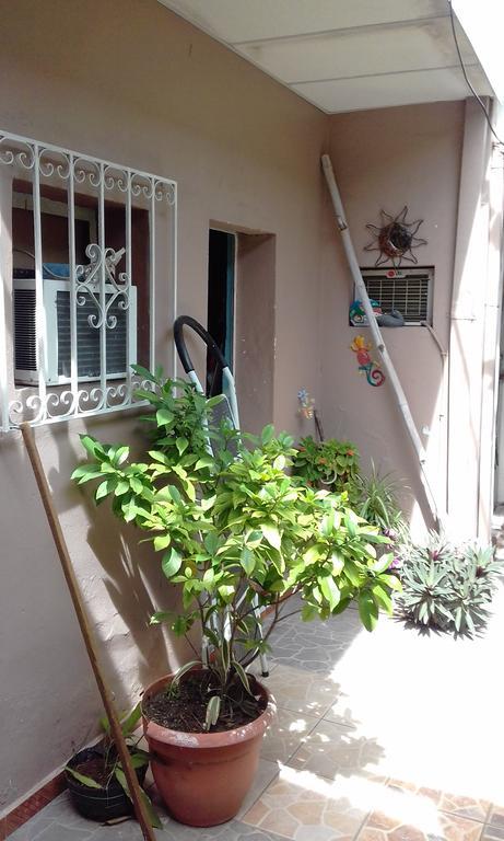Casa Blanca Tu Casa Apartment Santa Ana Exterior foto